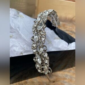 Crown / hair piece jewelry